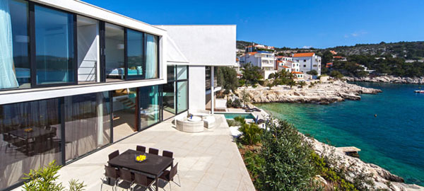 Modern seaside villa in Primošten in Dalmatia